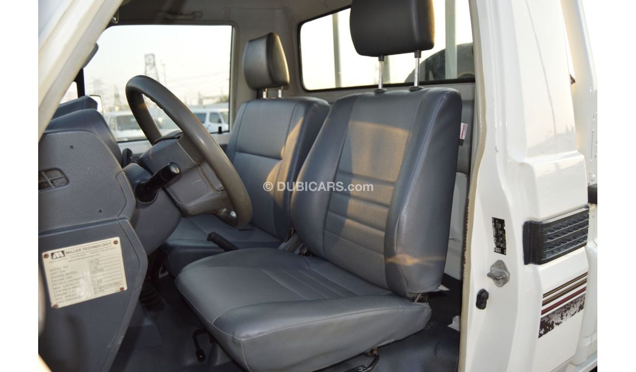 Toyota Land Cruiser Pick Up Single cabin