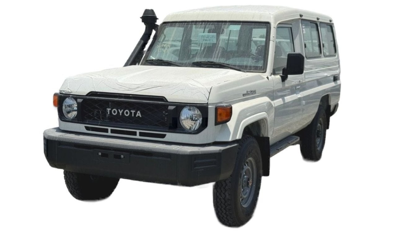 Toyota Land Cruiser Hard Top TOYOTA LAND CRUISER LC78 2.8L GD Hard Top 2024