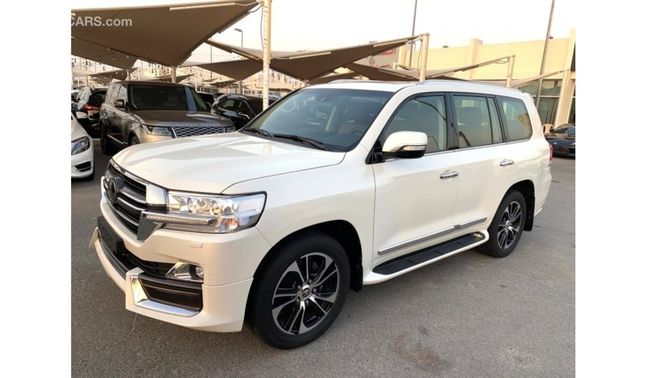 Toyota Land Cruiser VXR