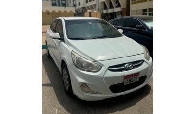 Hyundai Accent Mid 1.4L (107 HP)