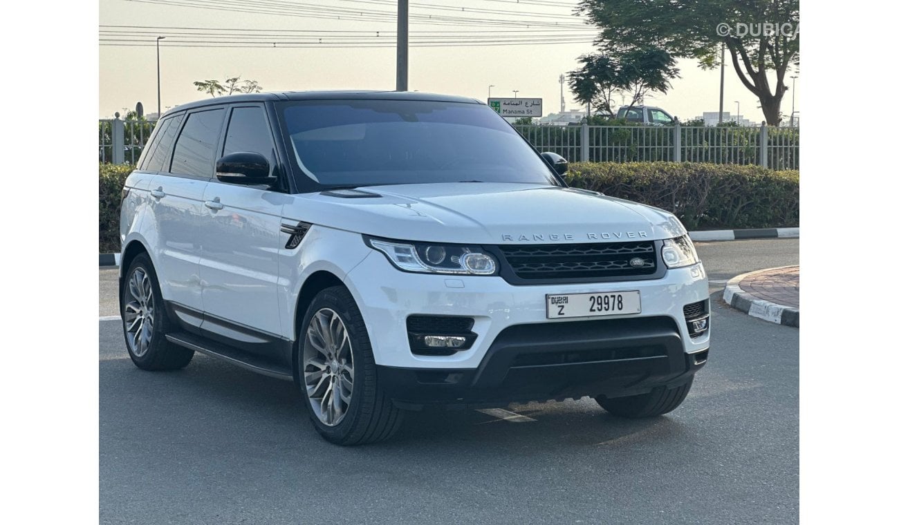 Land Rover Range Rover HSE RANG ROVER Sport 3.0L MODEL 2015 GCC VERY GOOD CONDITION WITH SERVICE HISTORY (AL TAHIR)