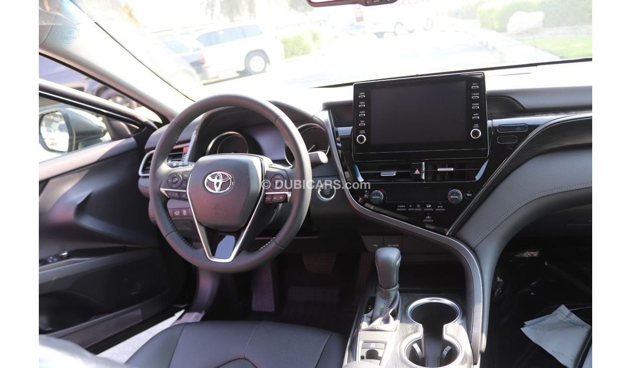 Toyota Camry 2.5L Gasoline Executive