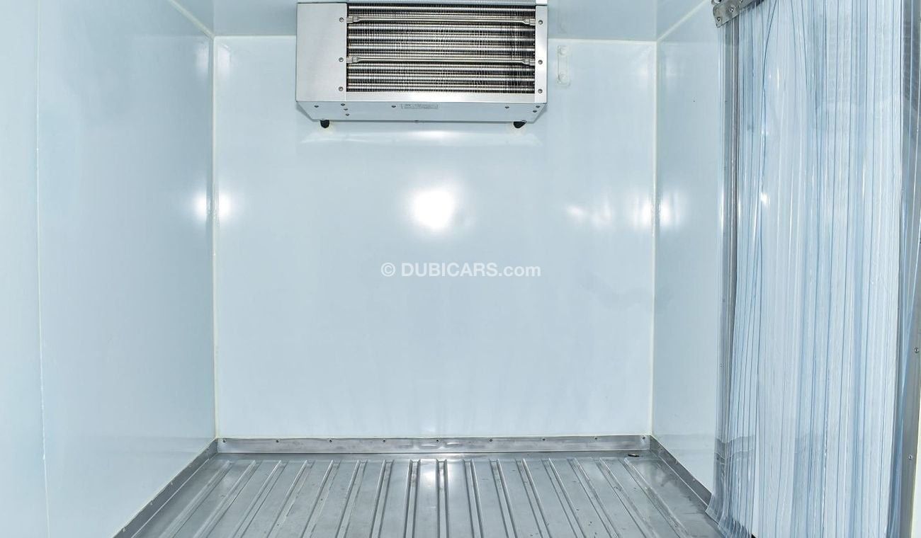 CMC Veryca Veryca  (Freezer) 1.5L / 2WD / 5MT / 2 seater