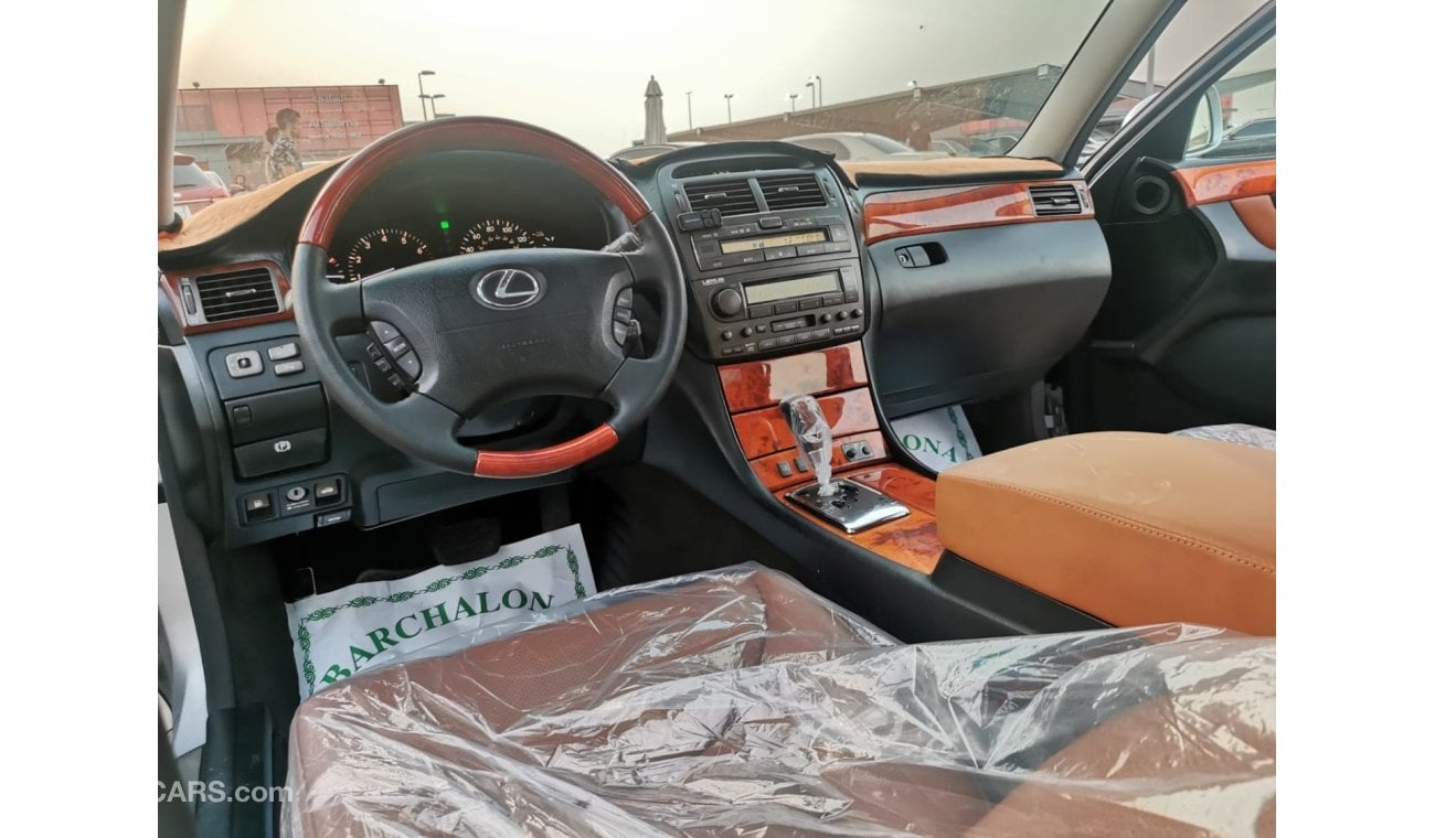 Lexus LS 430 In excellent condition and requires no expenses