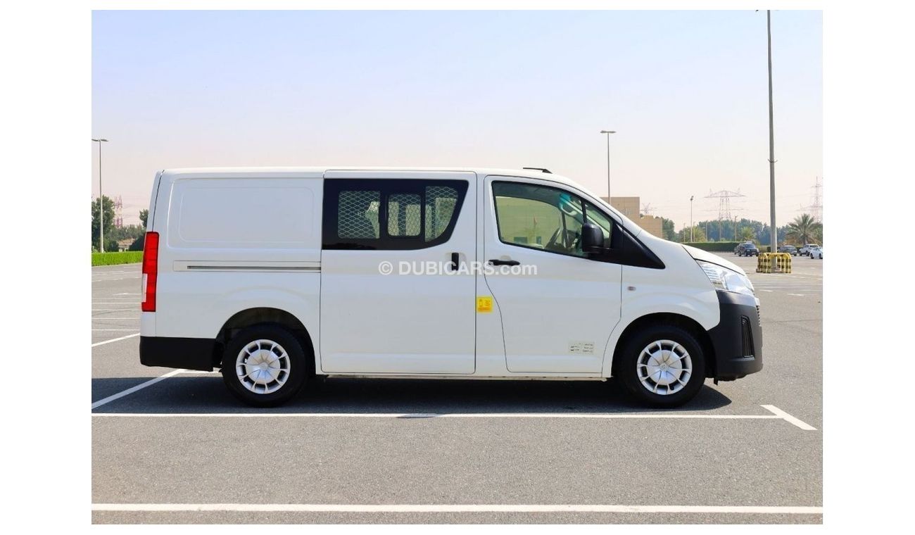 Toyota Hiace 6-Seater Cargo Van - V6 3.5L | Excellent Condition Delivery Van | GCC