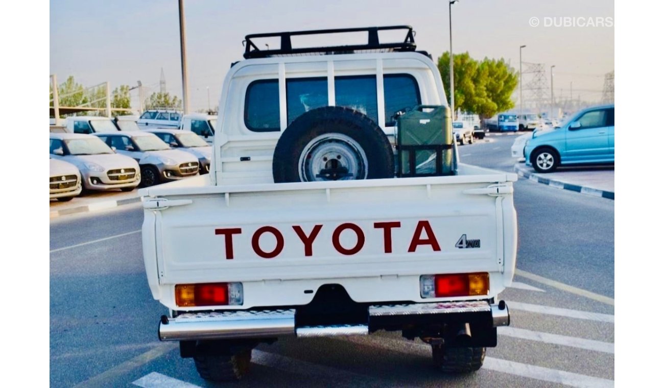 Toyota Land Cruiser Pick Up Toyota landcuriser Hardtop PickUp 2017 V8 Diesel