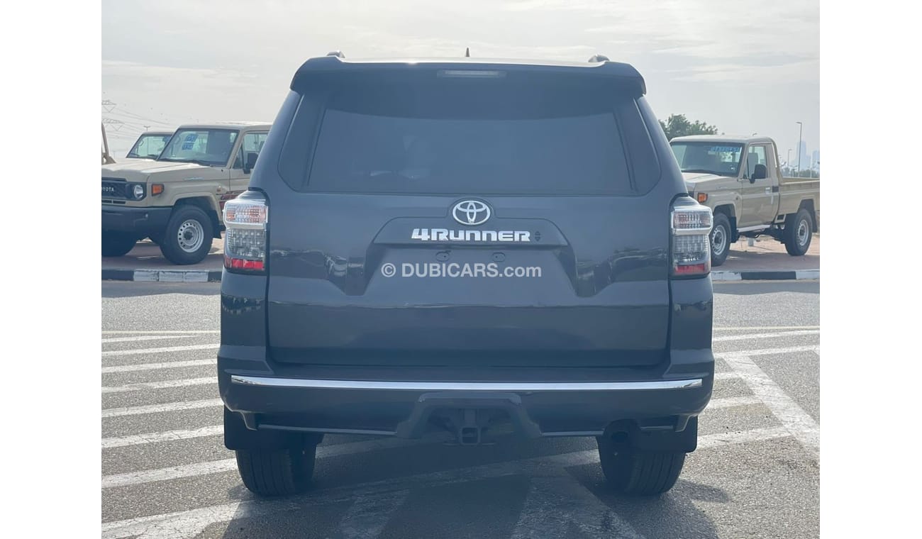 تويوتا Runner4 *Offer*2022 Toyota 4Runner SR5 Premium - 4x4 AWD - 4.0L V6 - New Color - -UAE PAS