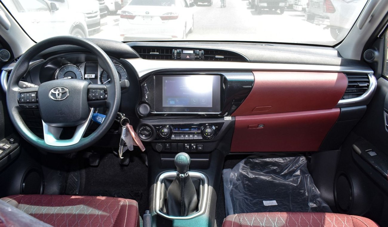 تويوتا هيلوكس Hilux 2.7L Petrol M/T 2024 Model