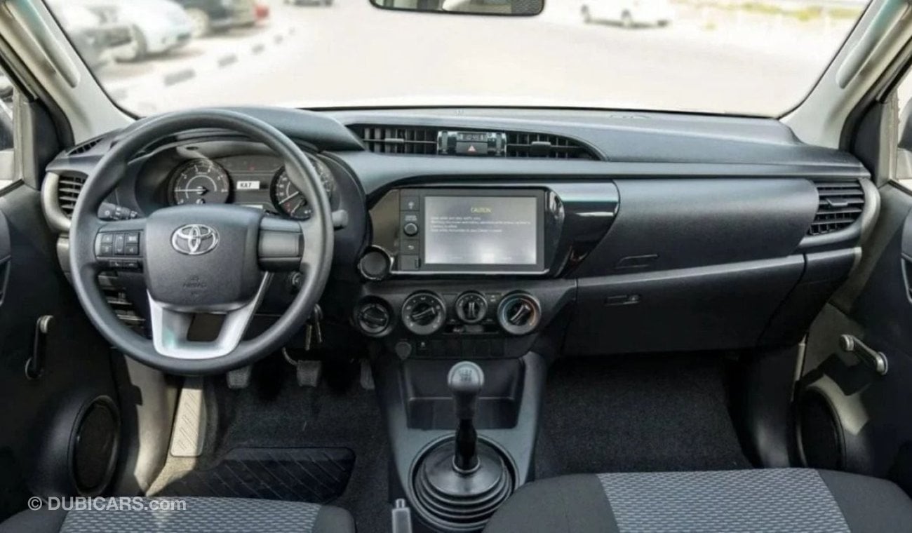 تويوتا هيلوكس Toyota Hilux 2.4L MT 2024