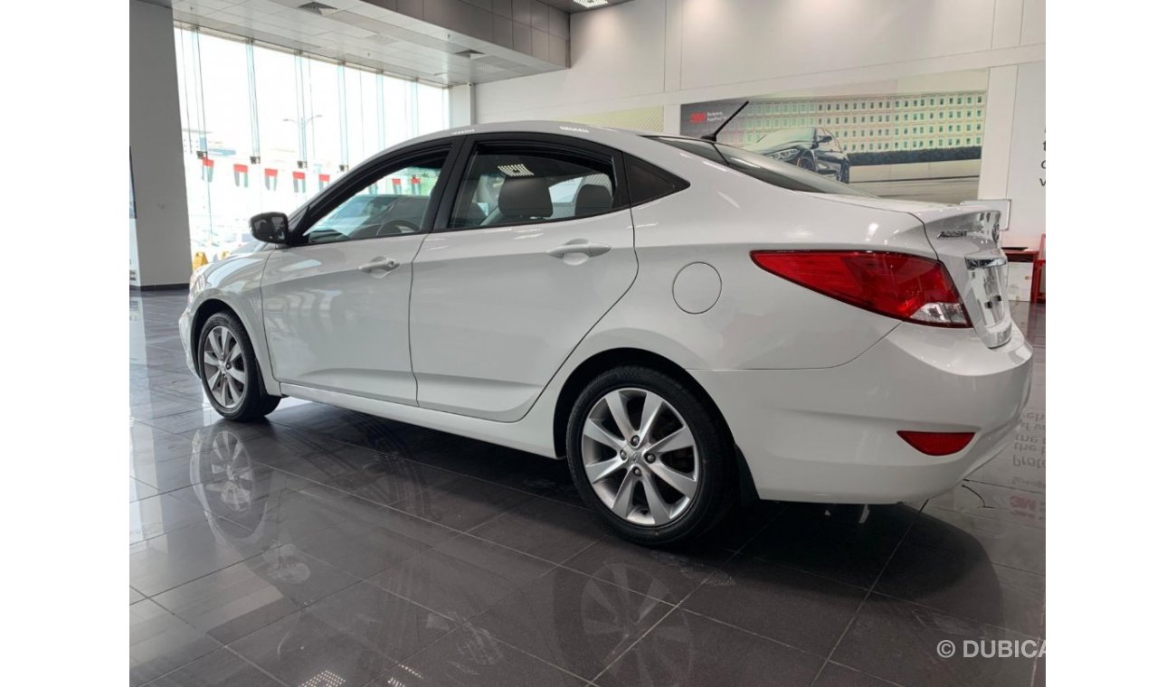 Hyundai Accent Hyundai accent 2016 GCC