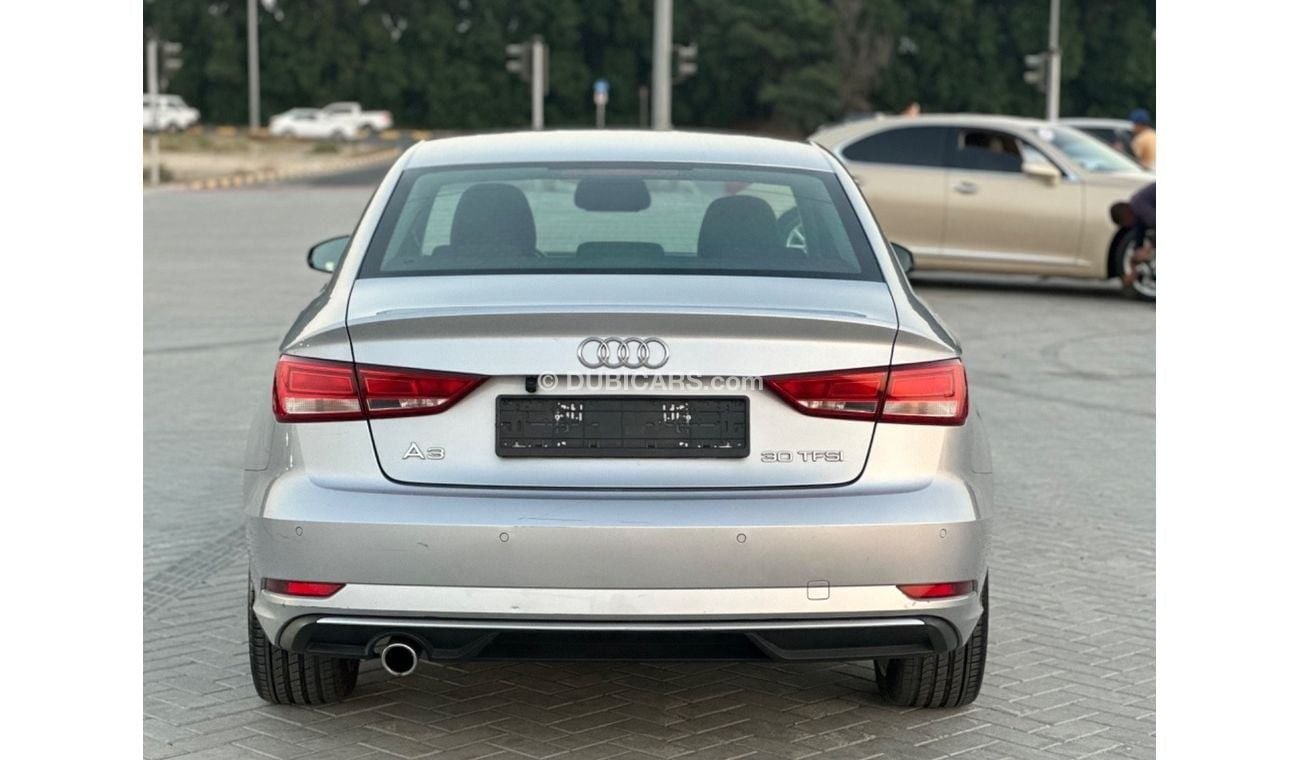 أودي A3 30 TFSI 1.0L MODEL 2017 GCC PERFECT CONDITION INSIDE AND OUTSIDE