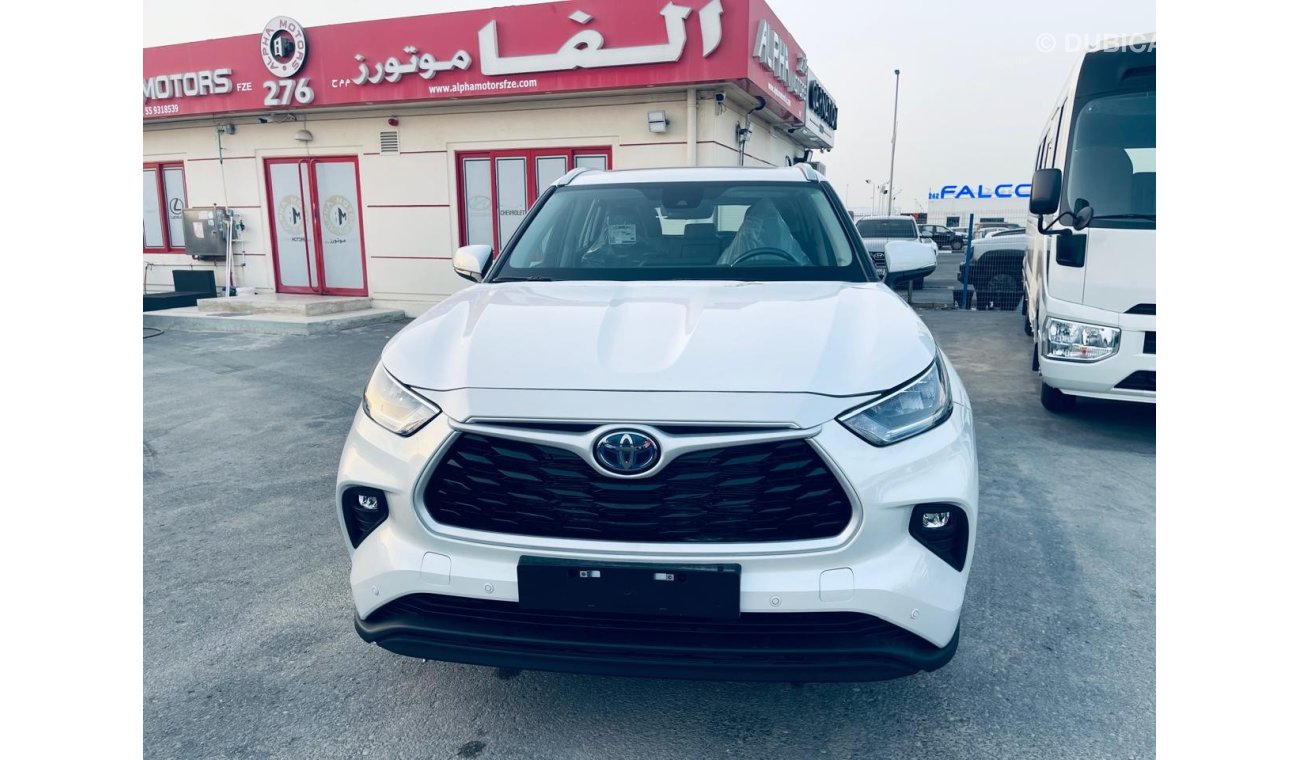 تويوتا هايلاندر TOYOTA HIGHLANDER GLE 2.5L HYBRID 2024 MODEL pearl white