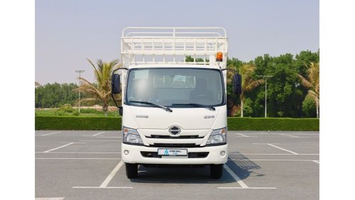 هينو 300 Series 714 | 3 Ton Grill Body | M/T 4.0L Diesel Engine | GCC Specs | Ready To Drive