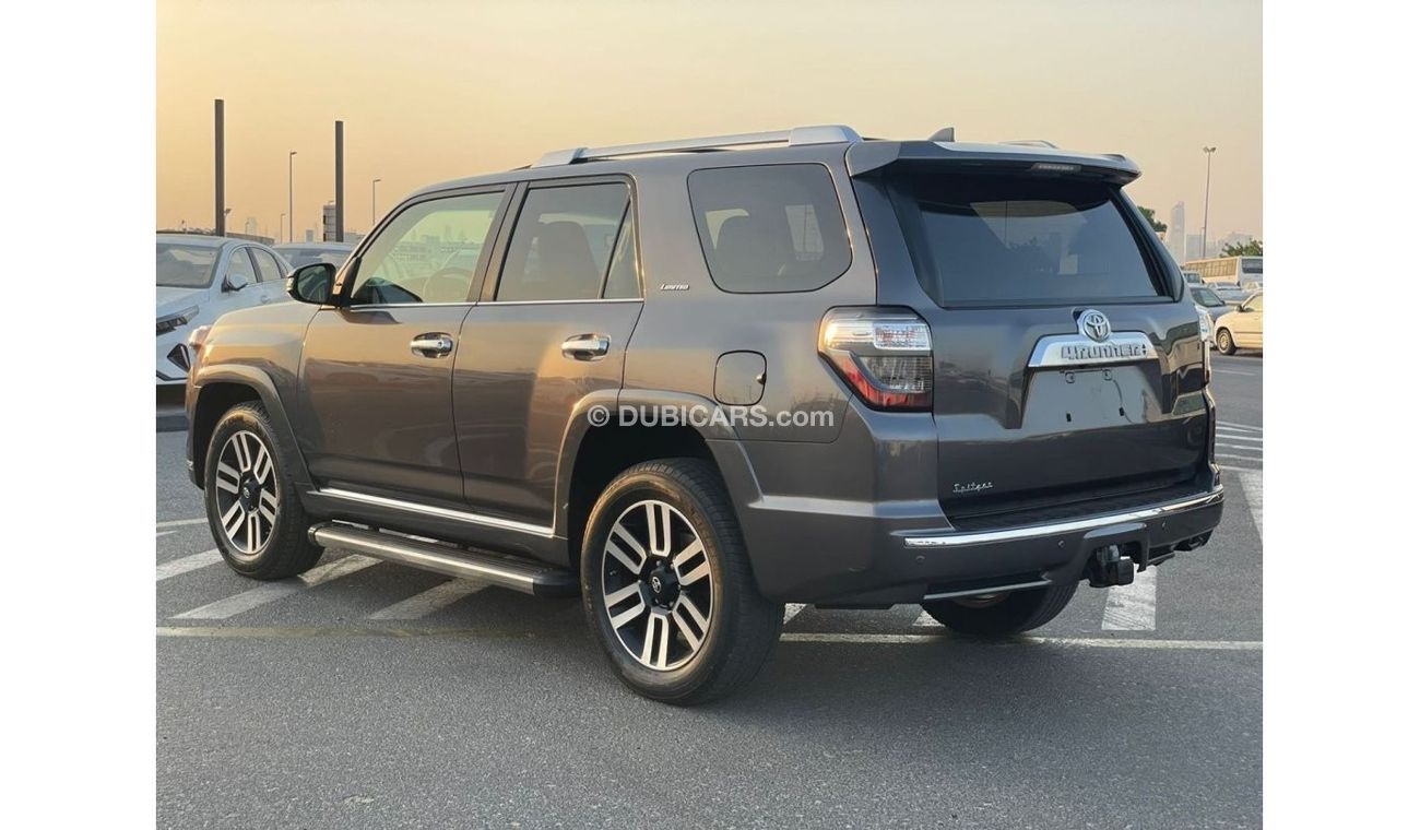 تويوتا Runner4 2018 Toyota 4Runner Limited Edition Full Option 4.0L V6 - AWD 4x4 Push Start & Sunroof - 35,000 Mile