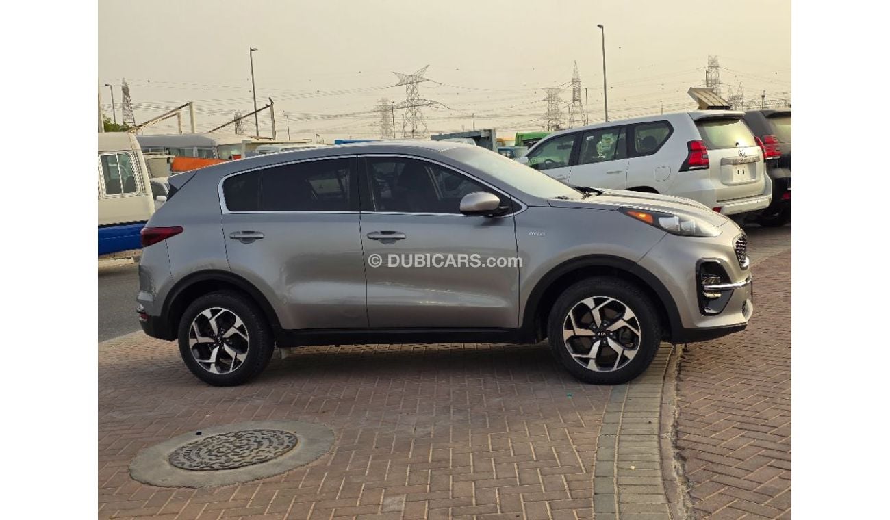 Kia Sportage 2020 Model 4x4 ,  big screen and low mileage