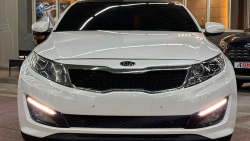 Kia K5 4CYLD/KIA K5/2013/2.0L/KOREA SPECS /ACCIDENT FREE/LOW MIELAGE