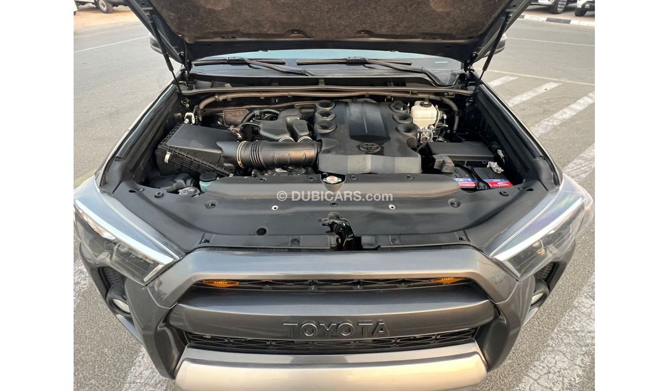 تويوتا Runner4 2019 TOYOTA 4RUNNER, TRD OFF ROAD - 4x4 - 4.0L V6 - Diff Lock and Crawl Control - 46600 Mileage