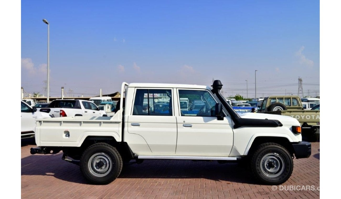 Toyota Land Cruiser Pick Up 2024 TOYOTA LAND CRUISER 79 DOUBLE CAB PICKUP  V6 4.2L DIESEL 4WD  MT