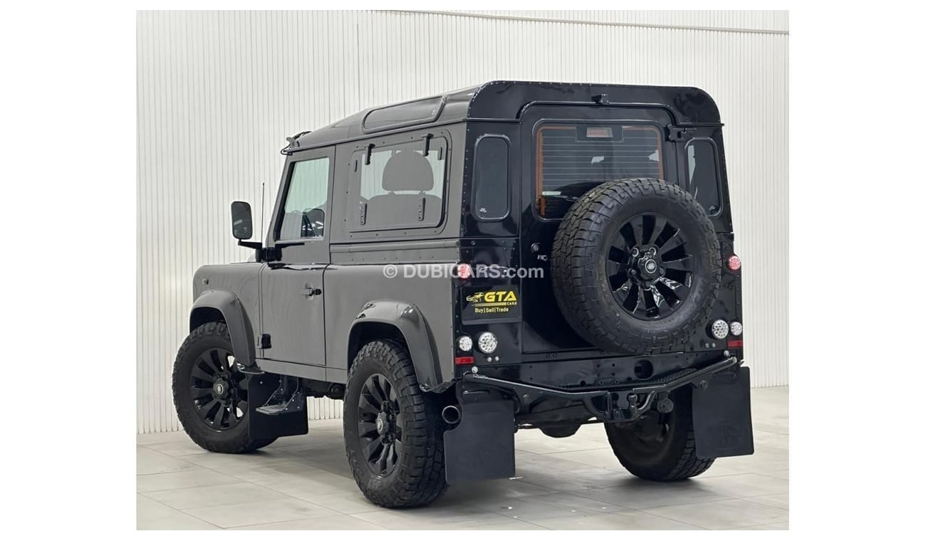 لاند روفر ديفندر 2013 Land Rover Defender 90 Manual Transmission, Service History, Fully Upgraded, GCC