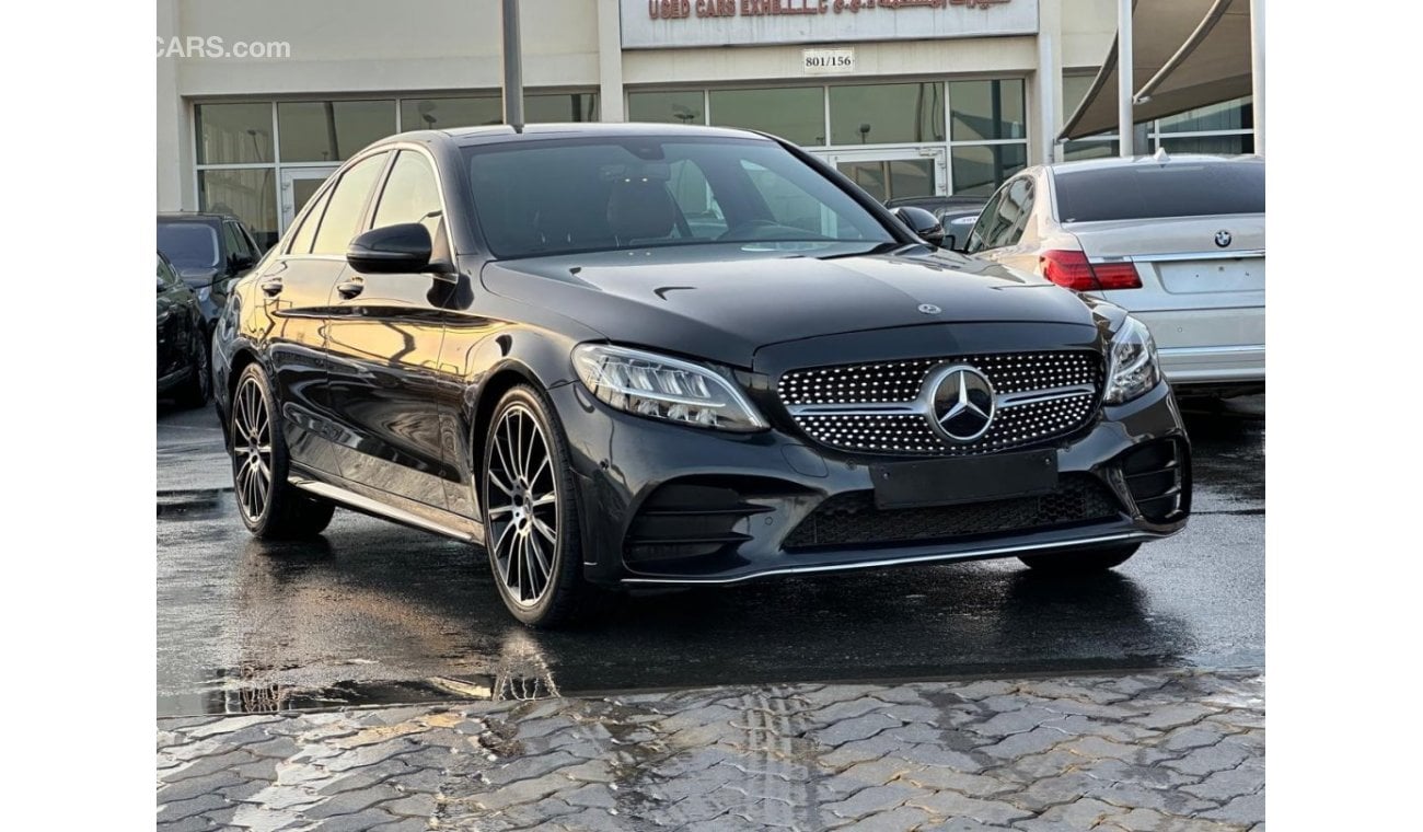 مرسيدس بنز C200 Mercedes C200_Gcc_2020_Excellent_Condition _Full option