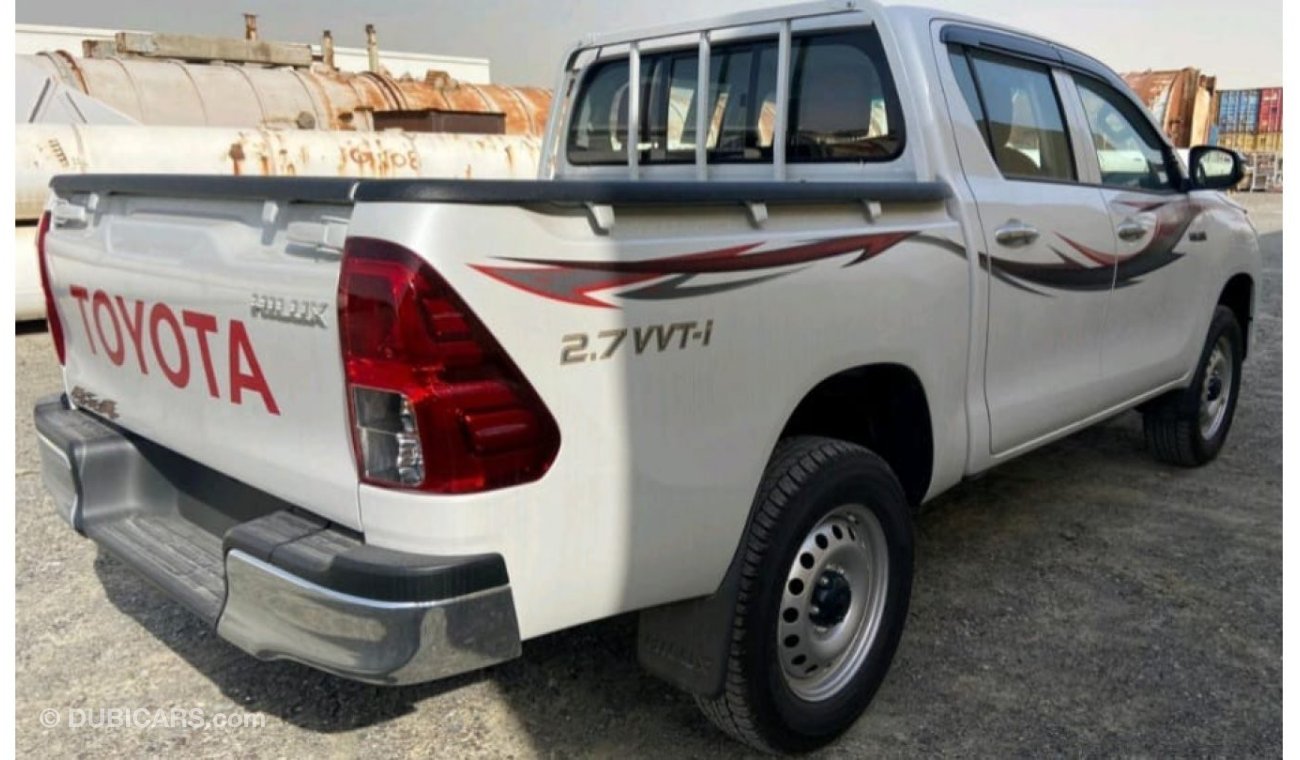 تويوتا هيلوكس 2023 TOYOTA HILUX 2.7L BASICA GASOLINA A/T