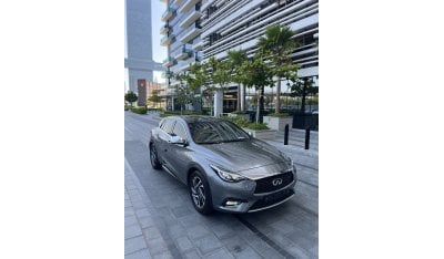 إنفينيتي Q 30 2.0