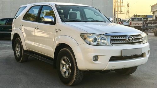 Toyota Fortuner SR5 2.7VVT-I