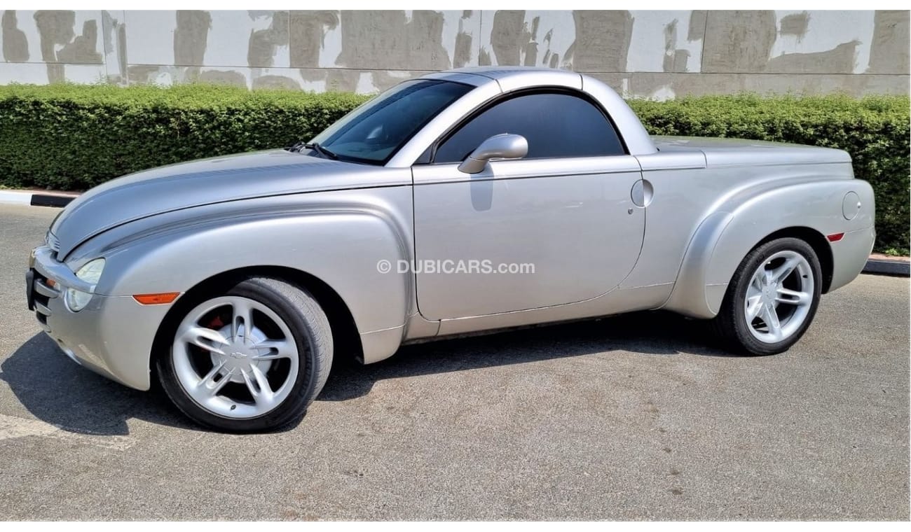 شيفروليه SSR CHEVROLET SSR 2004 5.3L IN BEAUTIFUL CONDITION FOR 85K AED