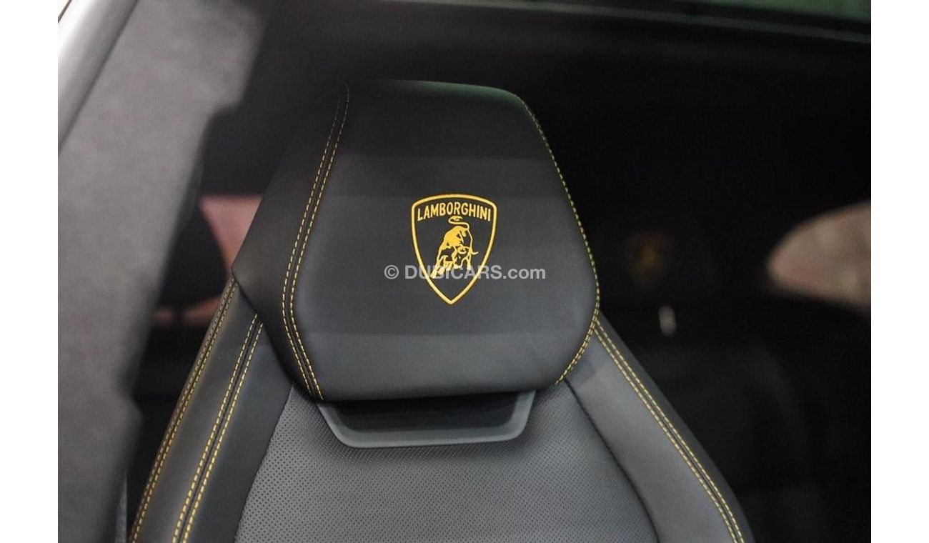 Lamborghini Urus 4.0 V8 BiTurbo S RIGHT HAND DRIVE