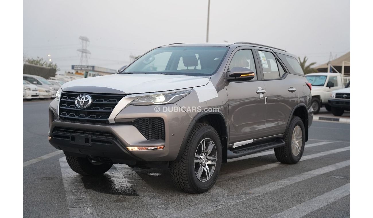 Toyota Fortuner MODEL 2022 GCC 2.7 FOR EXPORT ONLY