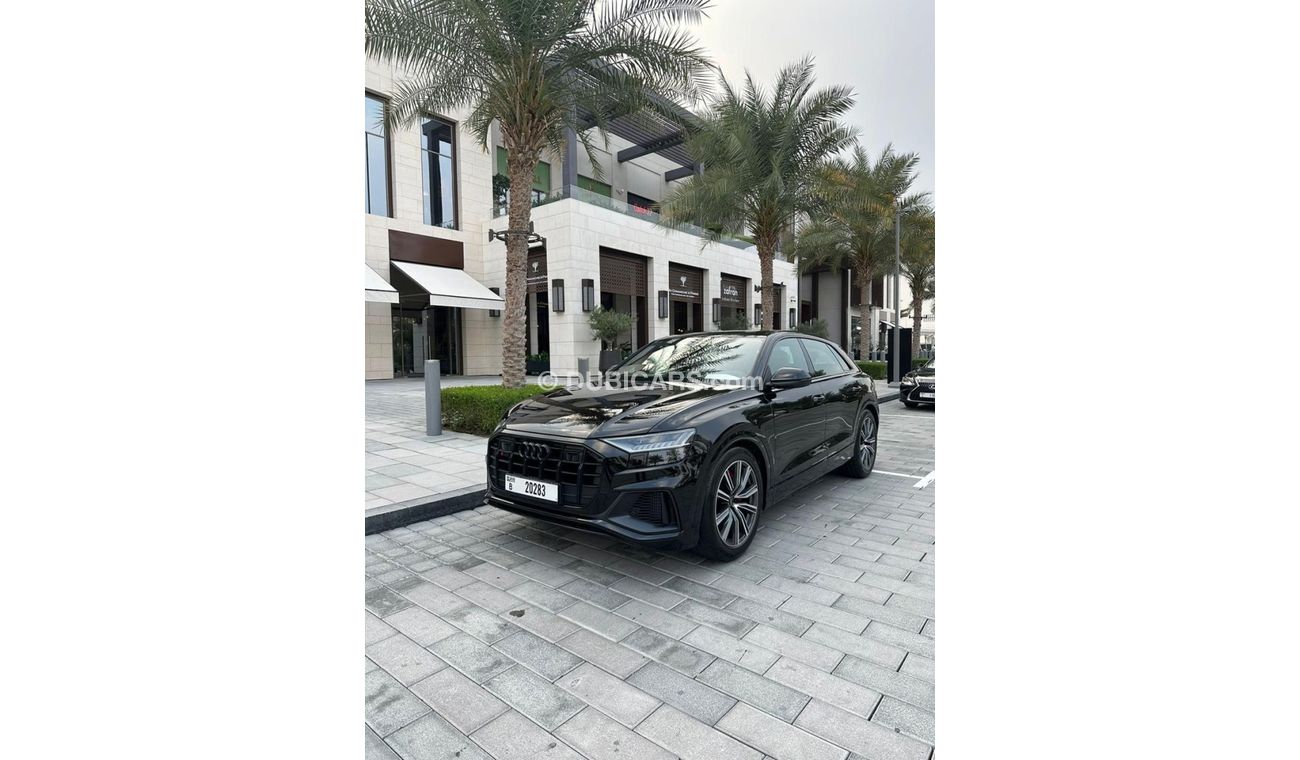 Audi SQ8 2023 - GCC - 20,000KM - Under Warranty and service - Black inside Red - Registration is free