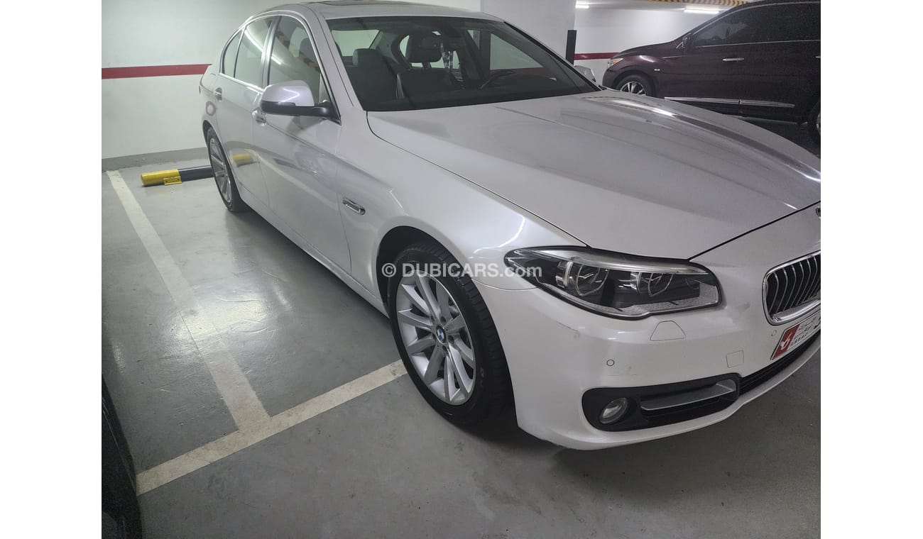 BMW 520i