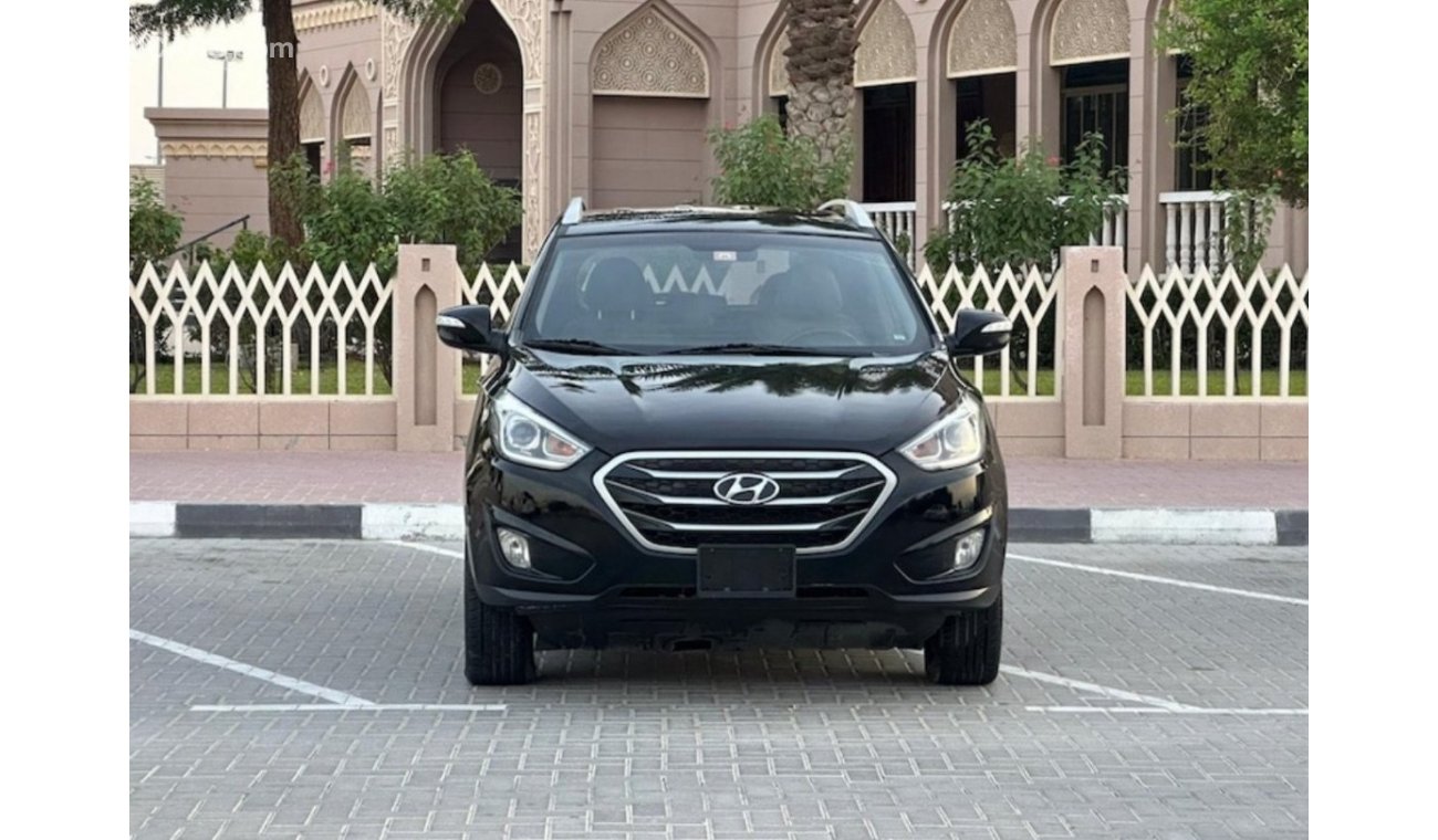 هيونداي توسون Hyundai Tucson 2015 GCC Accident free excellent condition Petrol Left hand Drive