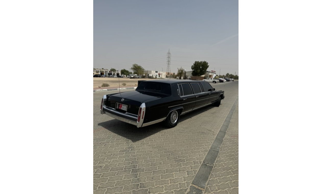 كاديلاك بروجهام Cadillac brougham limousine