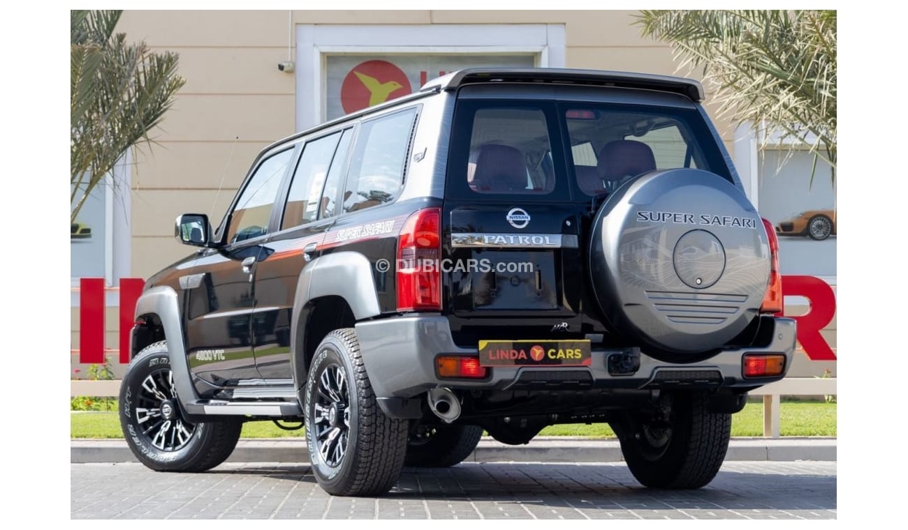 نيسان باترول سفاري Super Safari 4.8L A/T Nissan Patrol Safari Super Safari 2024 (BRAND NEW) GCC under Agency Warranty w