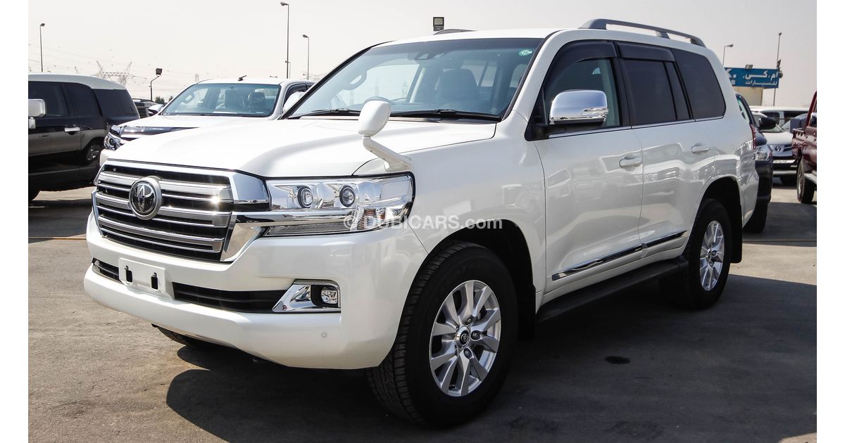 Toyota Land Cruiser V8 White Petrol Right Hand Drive for sale. White, 2016