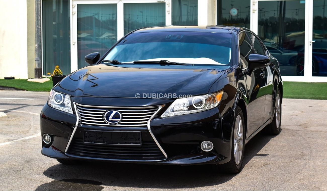 Lexus ES 300 Hybrid