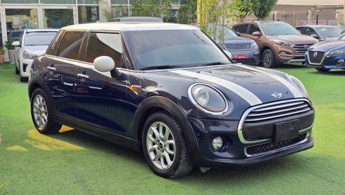 Mini Cooper 900 AED /month | 2019 Mini Cooper 1.5L | Warranty For inspection | GCC Specifications