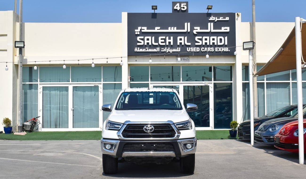 Toyota Hilux SR5 2.7 L