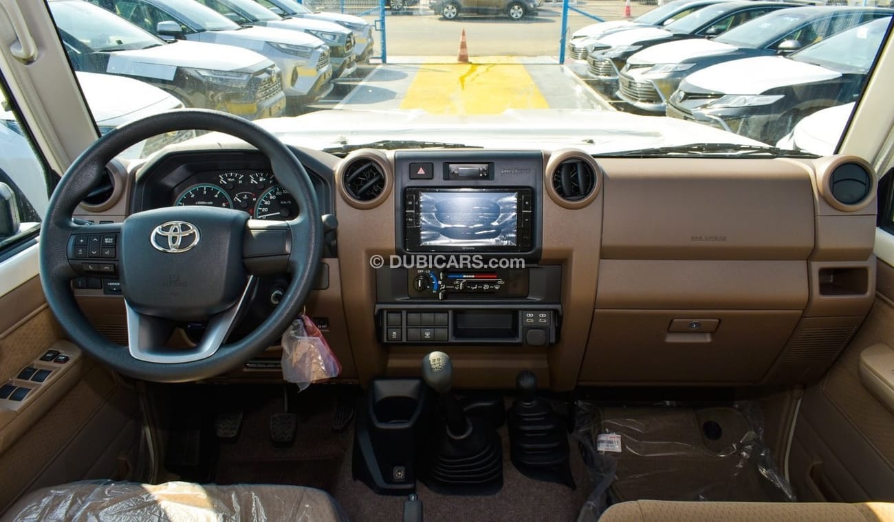 Toyota Land Cruiser LX V8