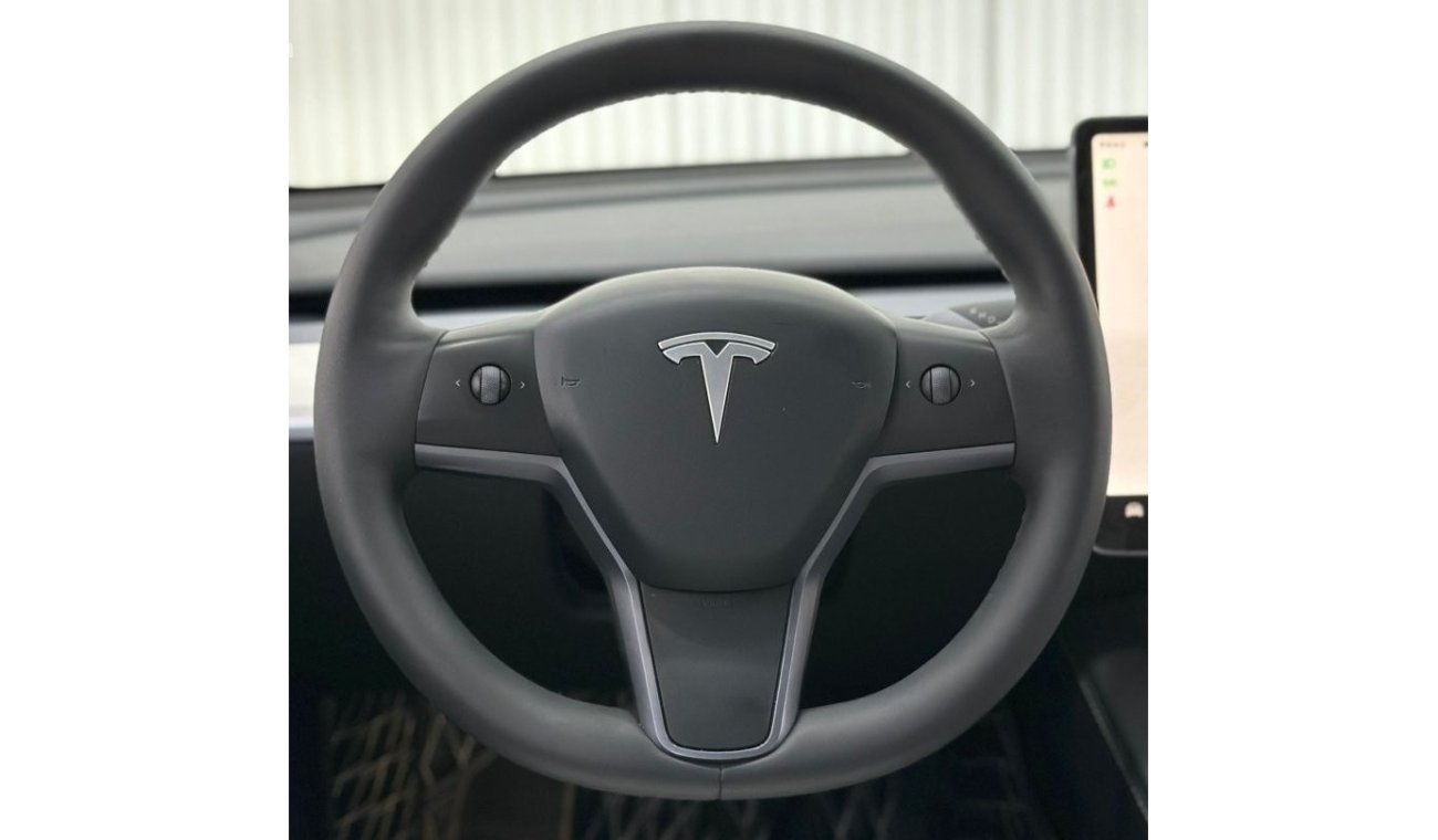 تسلا موديل Y 2023 Tesla Model Y Long Range, Nov 2026 Agency Warranty, Full Agency Service History, GCC