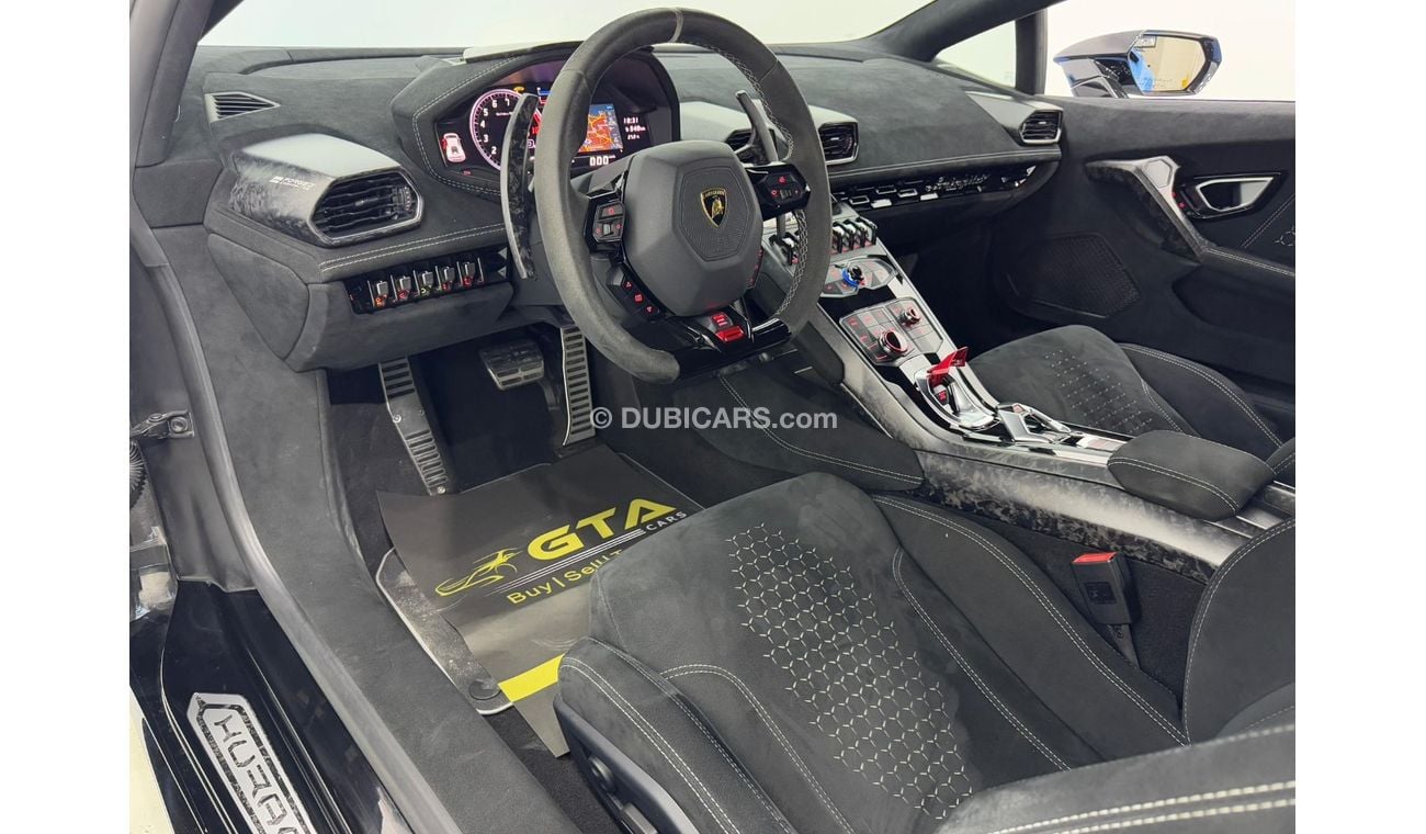 لامبورغيني هوراكان Performante 2018 Lamborghini Huracan Performante, Warranty, Carbon Fiber Package, Very Low Kms, GCC