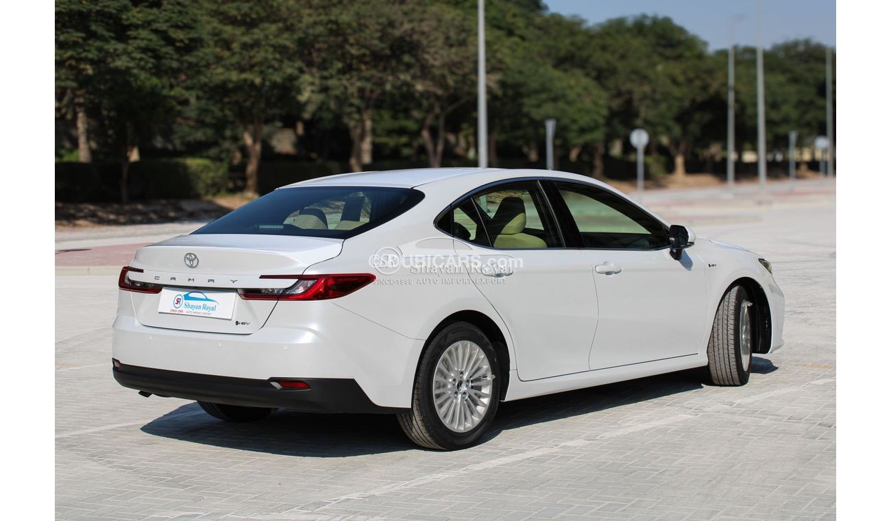 Toyota Camry LHD 2.5L HYBRID GLE-G FWD AT 2025MY