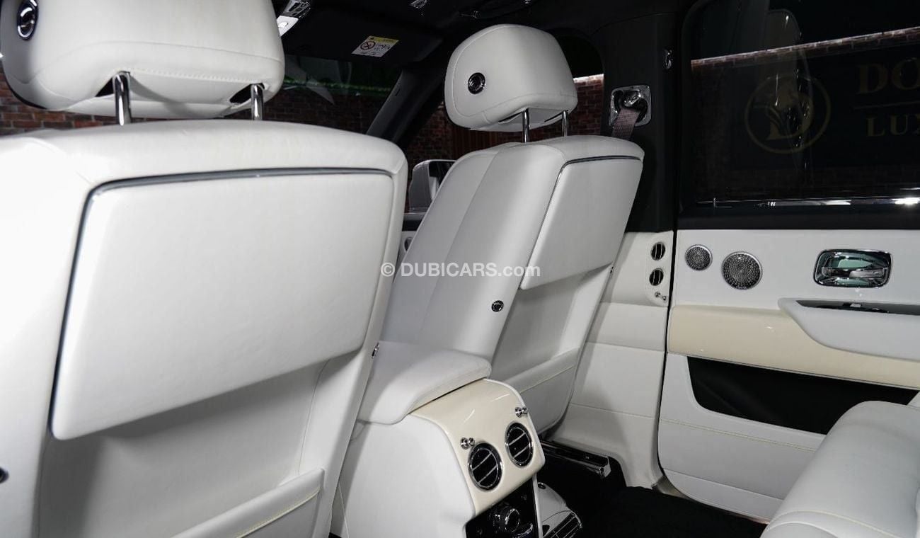 Rolls-Royce Cullinan | EID AL ETIHAD SPECIAL PRICE | SILVER BADGE | BRAND NEW | 2023 | TEMPEST GREY | FULL OPTION