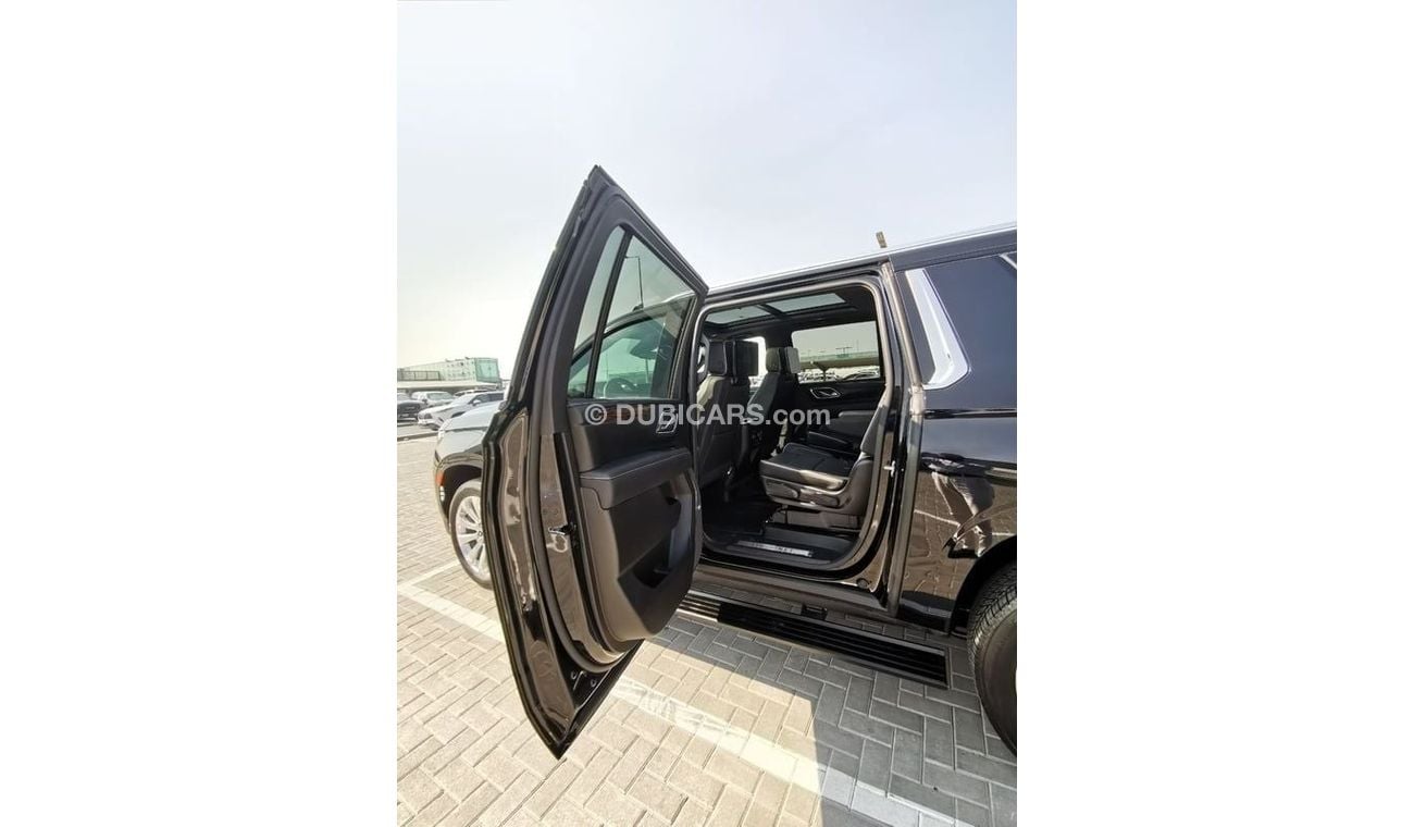 Chevrolet Suburban Chevrolet Premier Suburban - 2023 - Black