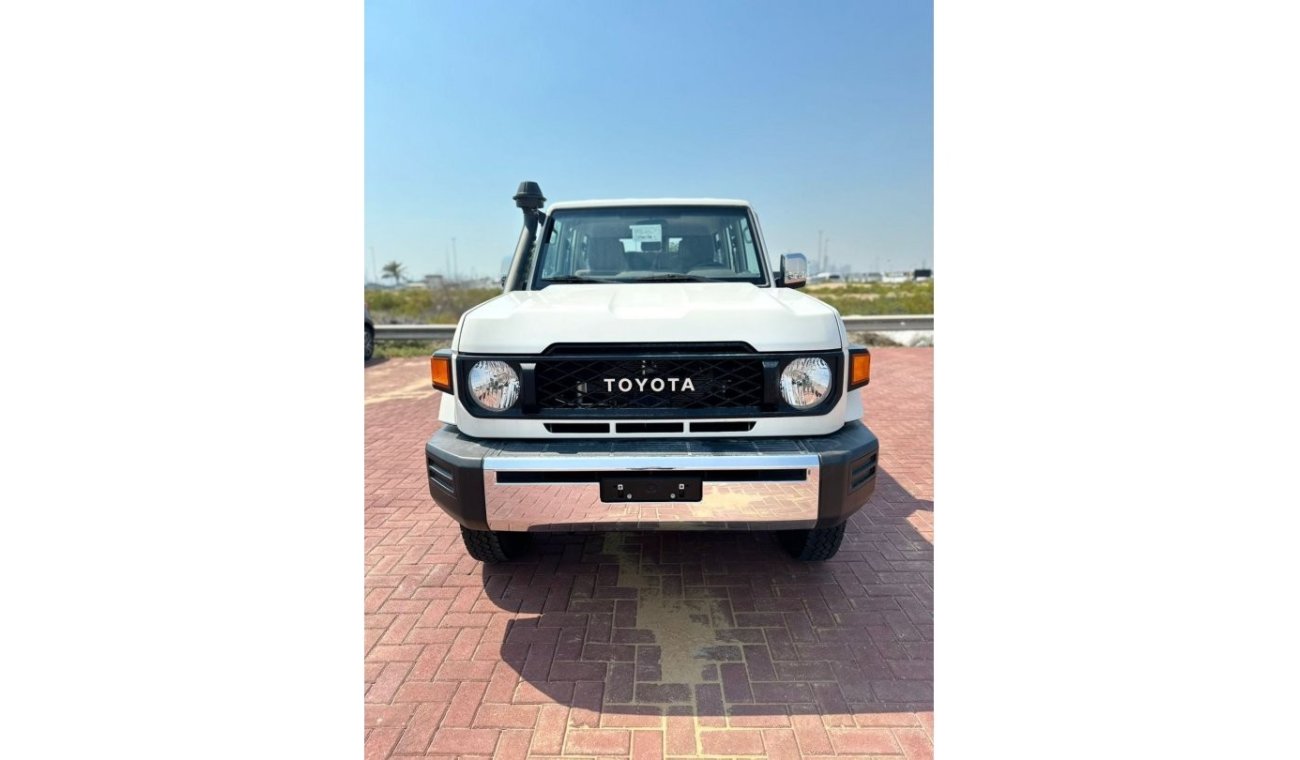 تويوتا لاند كروزر هارد توب Toyota Land Cruiser LC76 4.5L Diesel Model 2024