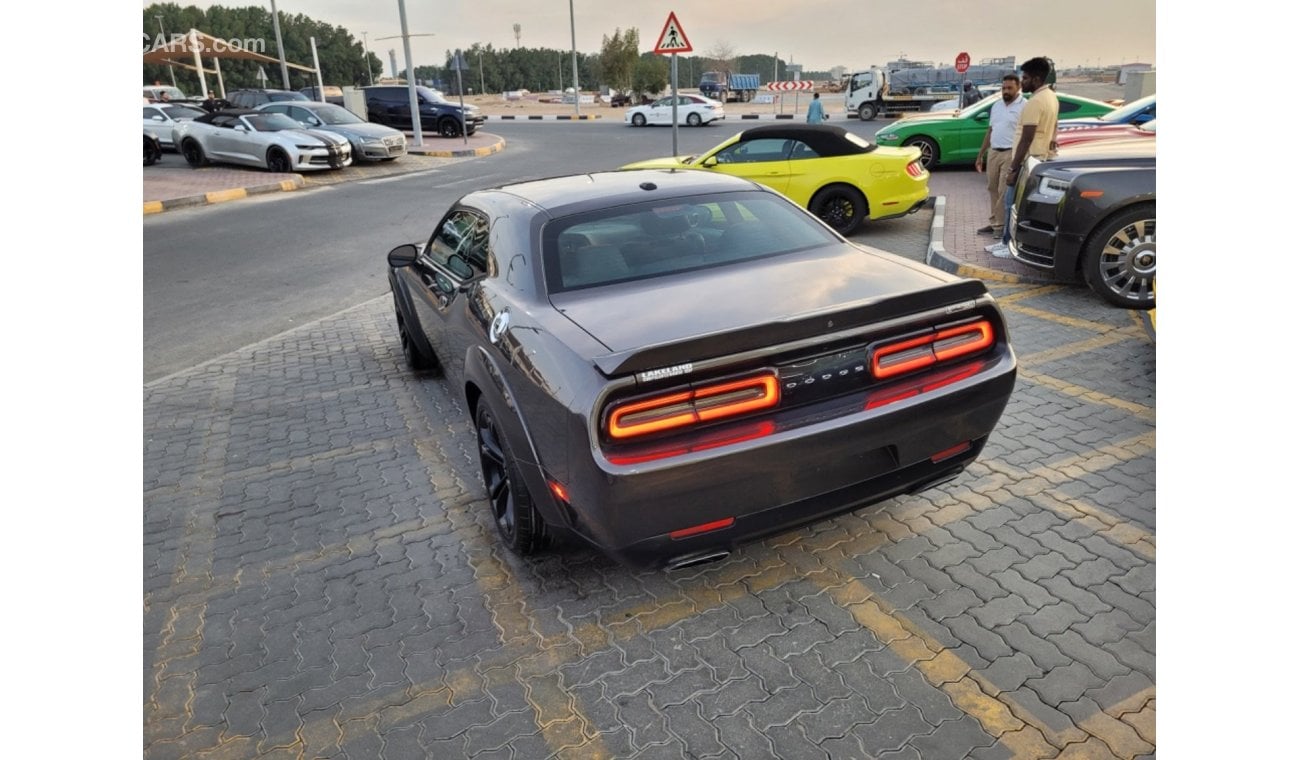 Dodge Challenger R/T For sale