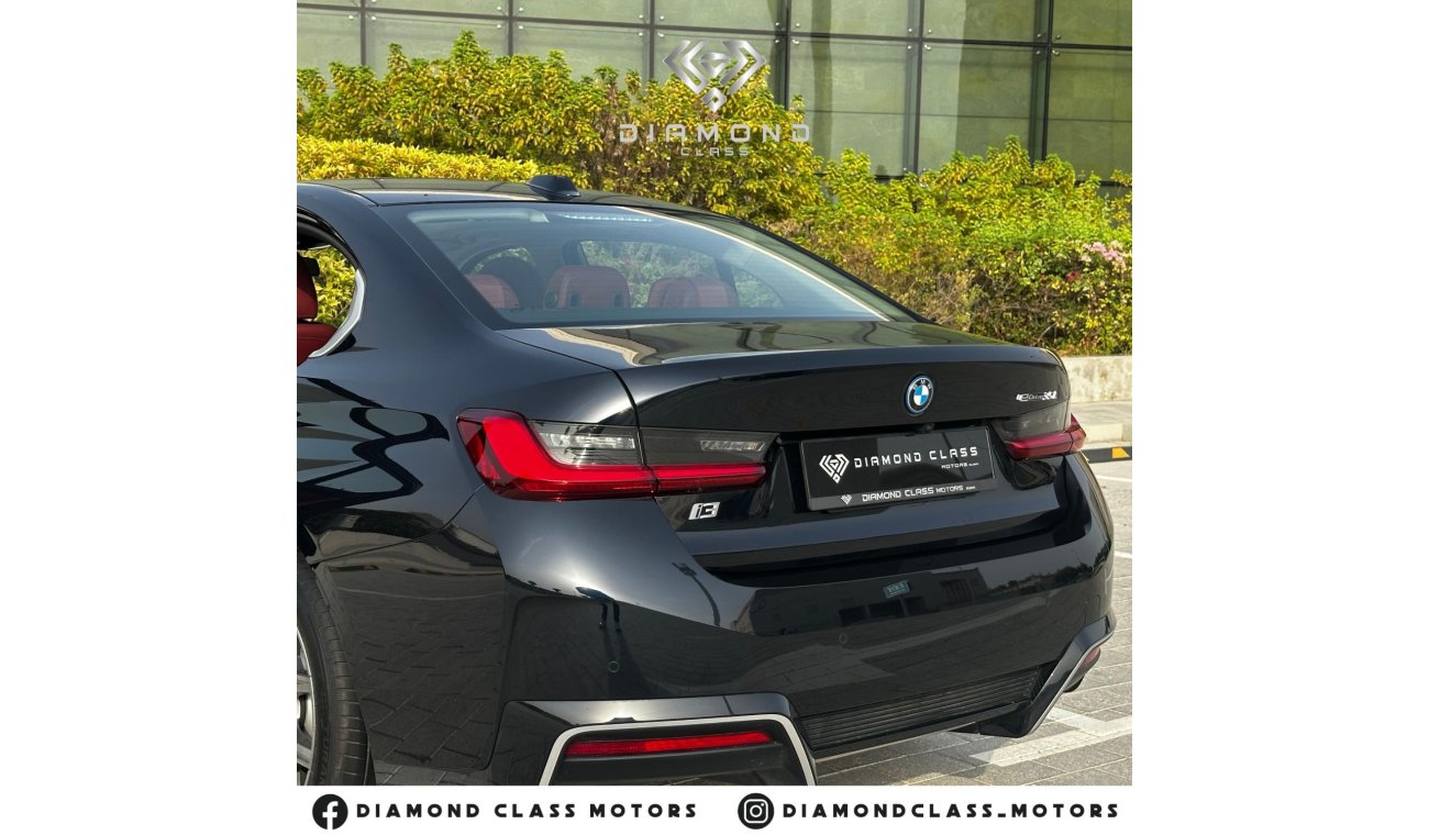 بي أم دبليو i3 BMW i3 e Drive 35L 526km km Range,  Brand new