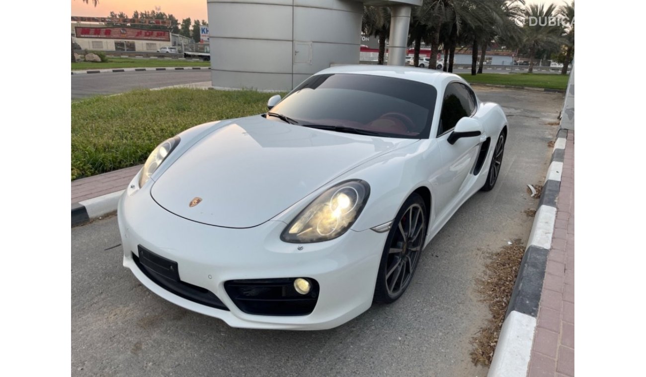 Porsche Cayman S GCC