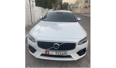 فولفو S90